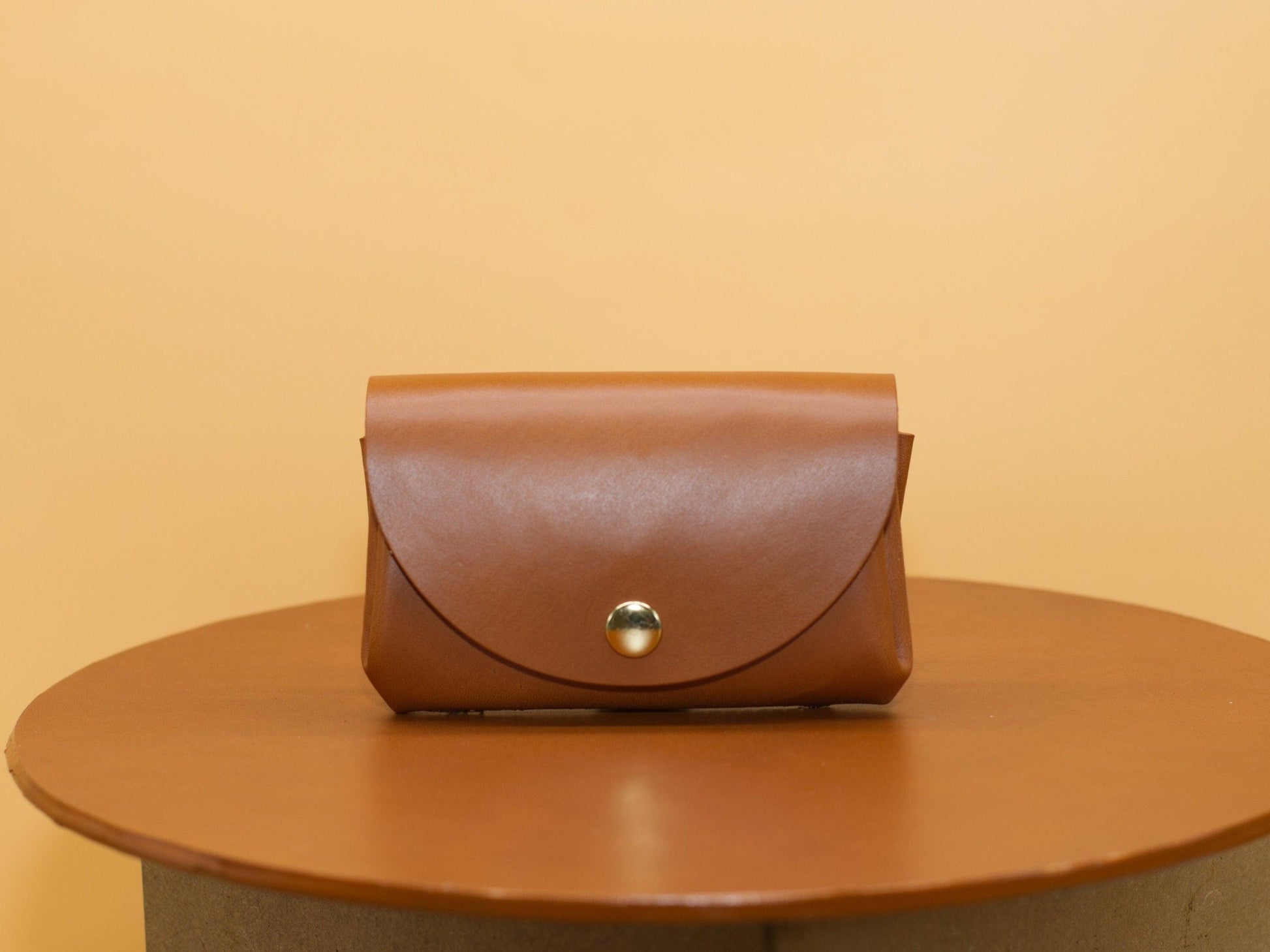 Kleine Geldbeutel für Damen. Minimalistisches Portemonnaie für Frauen. Geschenke für Frauen. Portemonnaie für Damen.Größe cir. 11,5x8x3,5cm. - KATAAB