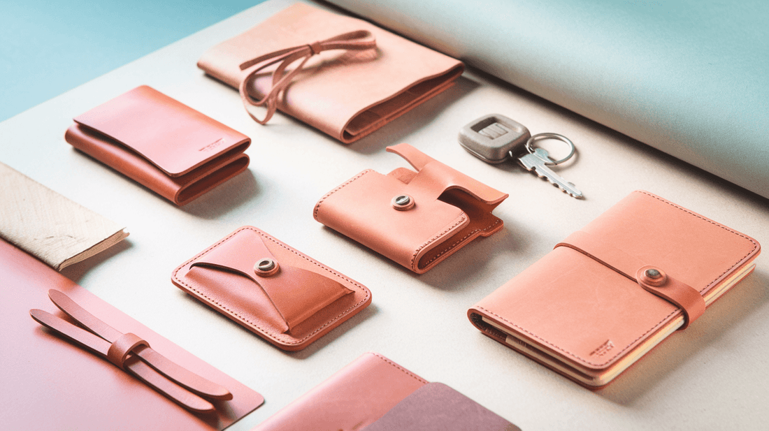 Nachhaltig Schenken: Langlebige Leder-Geschenke für Minimalisten - KATAAB