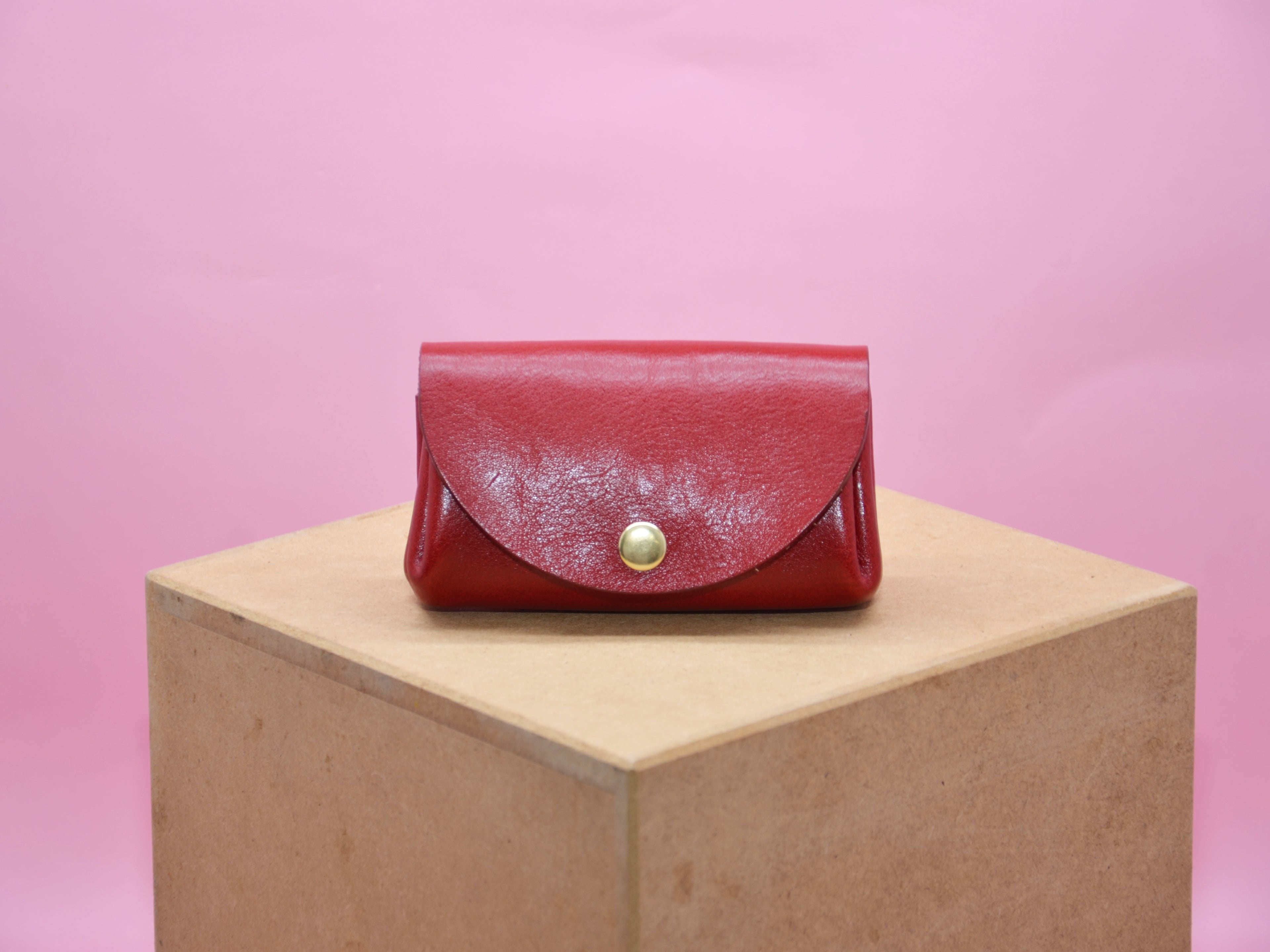 Minimalist wallet for women. Gifts for her. Slim wallet. Small purses for women. Size approx. 11.5x8x3.5cm.
