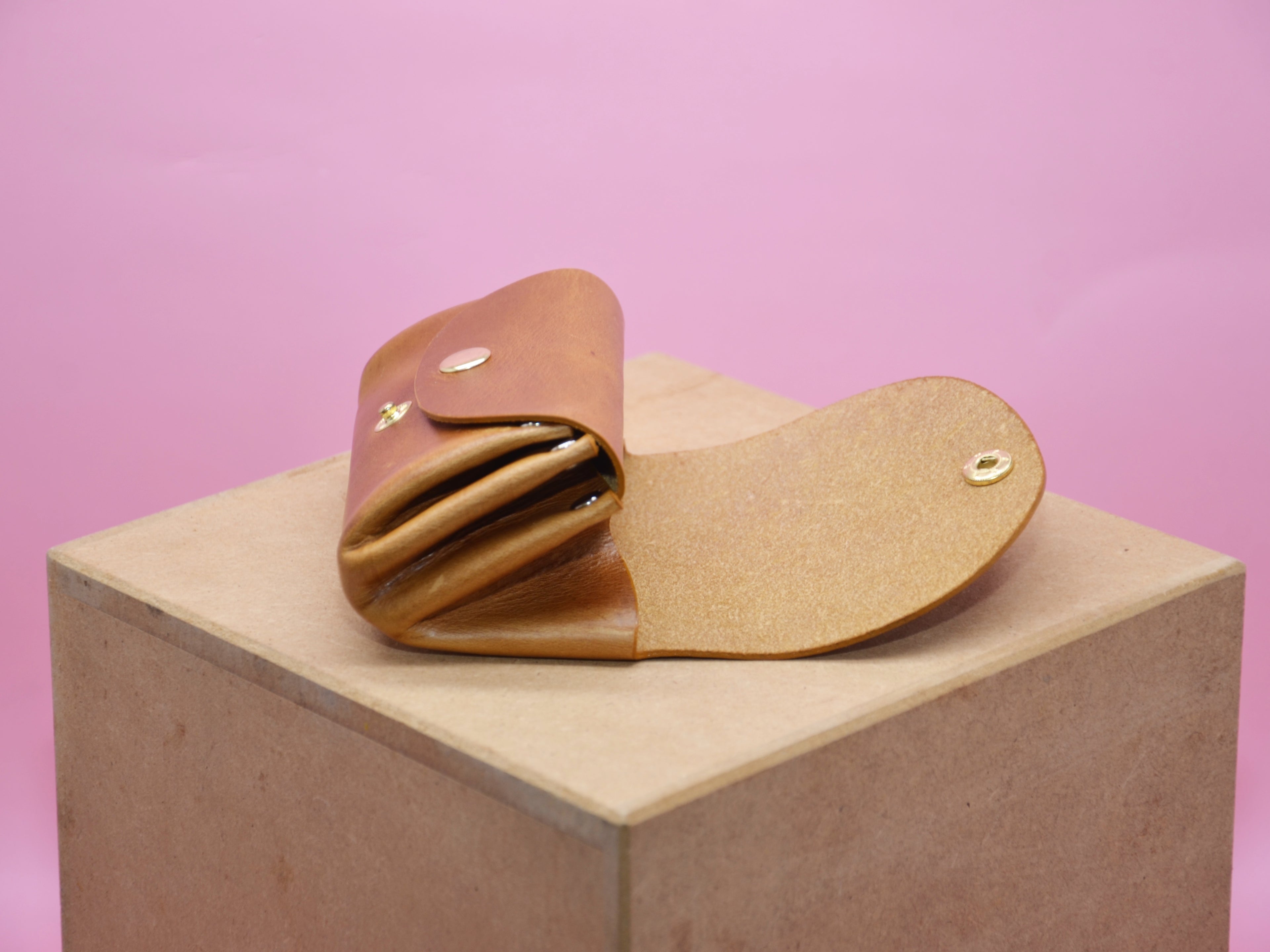 Women's Wallet - Small Minimalist Wallet for Ladies - Unique Gift - Slim Wallet - Size: approx. 11.5 x 8 x 3.5 cm