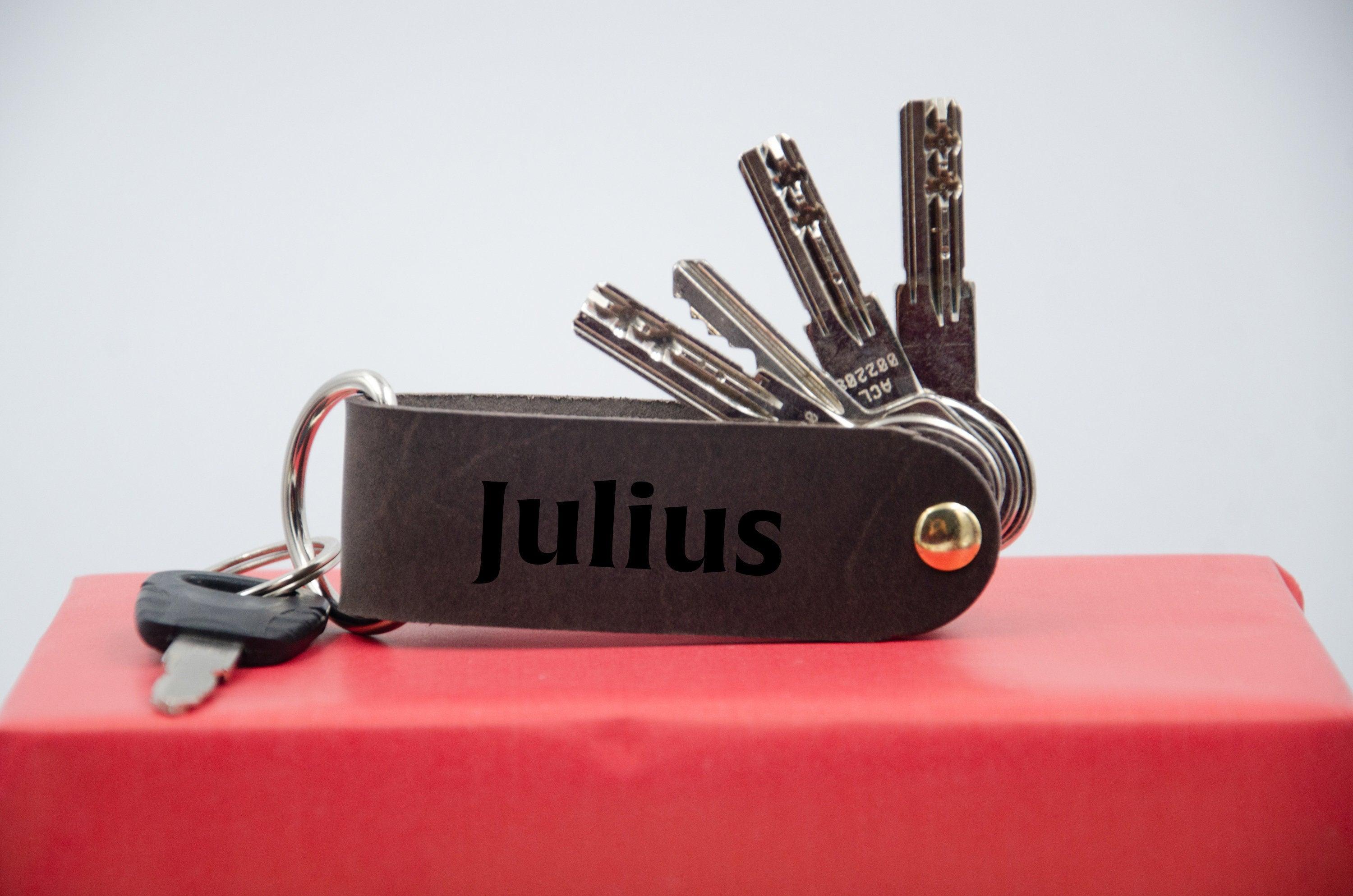 Schlüsselorganizer Leder Gravur. Monogrammed/Name Schlüsselanhänger. Personalisierter Schlüsselanhänger mit Gravur.Geschenk zum Vatertag. - KATAAB