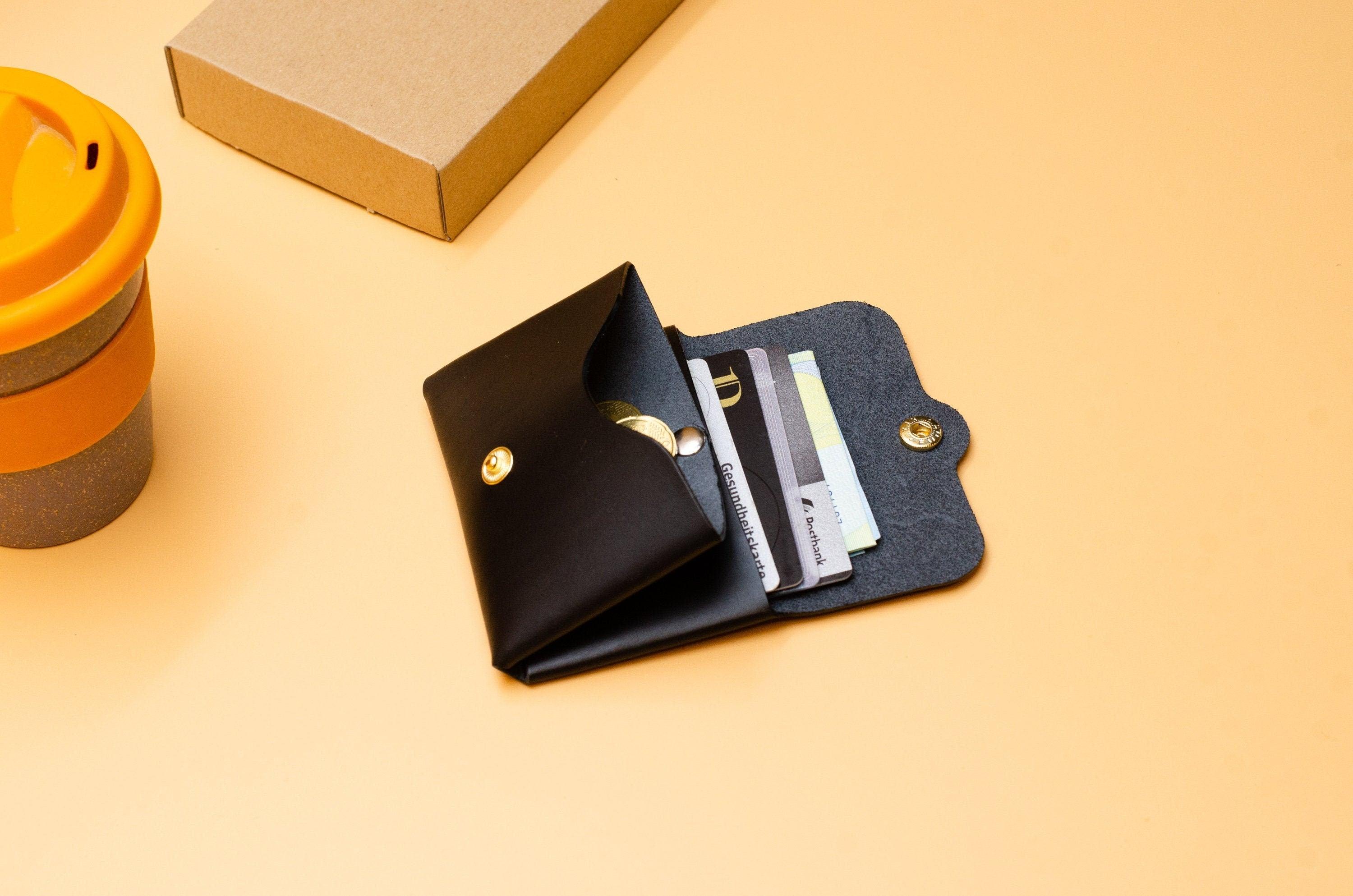 Minimalistischer Leder Geldbeutel (für Herren / Damen). Schlanke Herren Brieftasche. Geschenk für ihn. Geschenk für Sie. Best gifts idea. - KATAAB