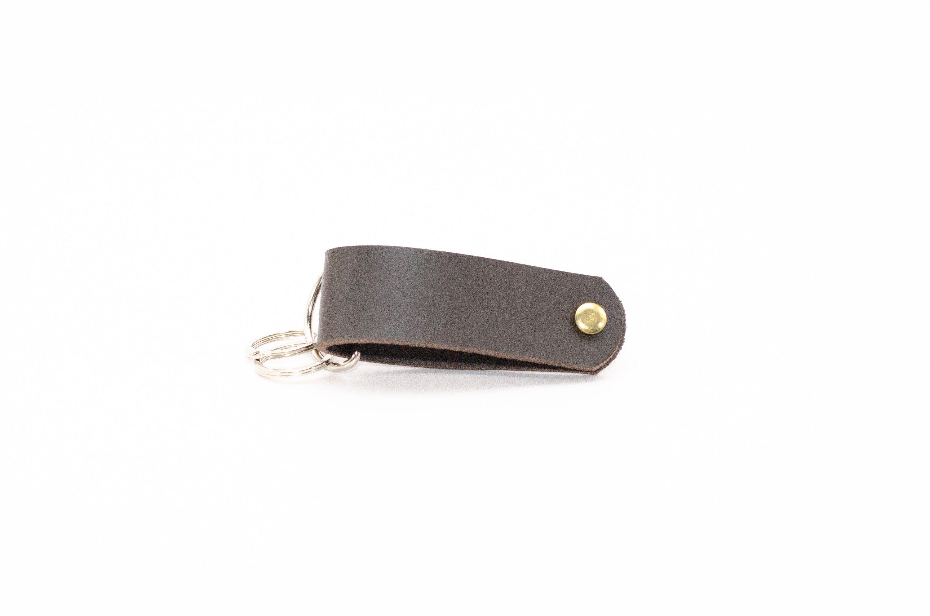 Schlüsselorganizer Leder Gravur. Monogrammed/Name Schlüsselanhänger. Personalisierter Schlüsselanhänger mit Gravur.Geschenk zum Vatertag. - KATAAB