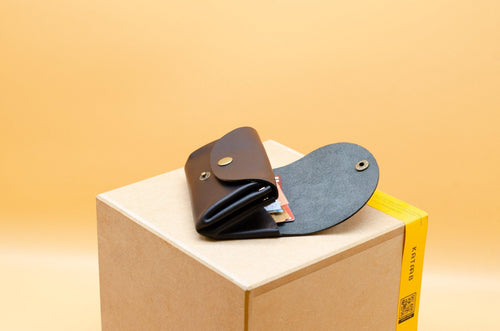 Minimalistisches Portemonnaie für Frauen. Geschenke für Frauen. Kleine Geldbeutel für Damen. Portemonnaie für Damen.Größe cir. 11,5x8x3,5cm. - KATAAB