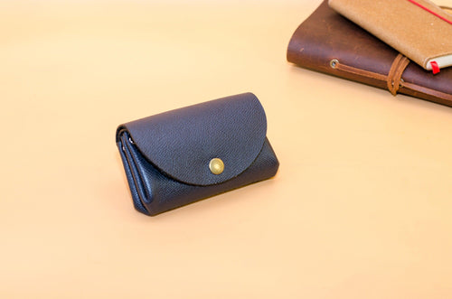 Kleine Damen-Geldbörse. Minimalistisches Portemonnaie für Frauen. Geschenkidee für sie. Schlanke Brieftasche. Maße ca. 11,5x8x3,5cm. - KATAAB