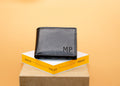 Personalisierte Geldbörse für Männer mit Gravur.Monogrammed Brieftasche für Männer.Portemonnaie für Herren.Gravierte Brieftasche Geschenk. - KATAAB